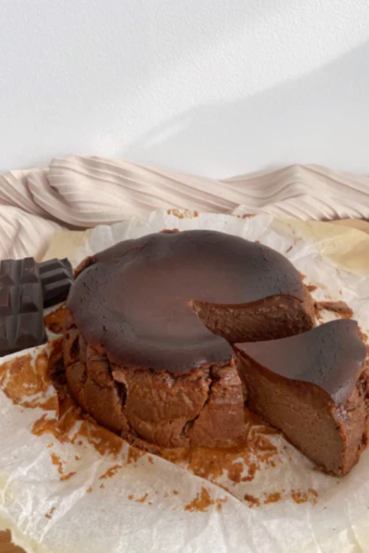 Basque Burnt Cheesecake - DIFFERENT FLAVOURS - 7 Inch - Image 2