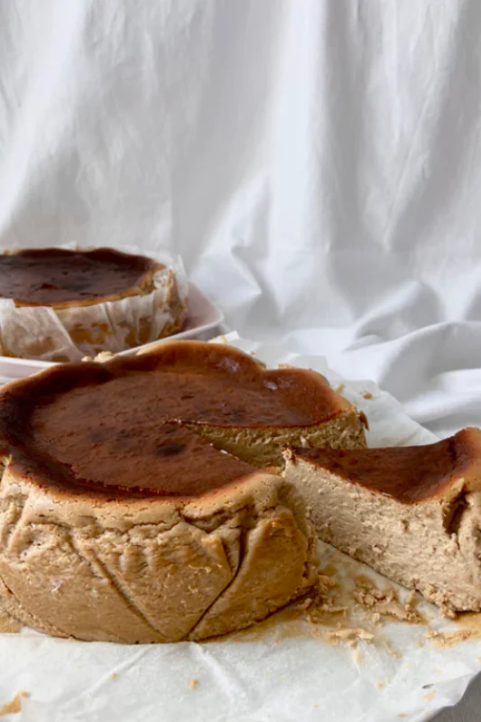 Basque Burnt Cheesecake - DIFFERENT FLAVOURS - 7 Inch - Image 3