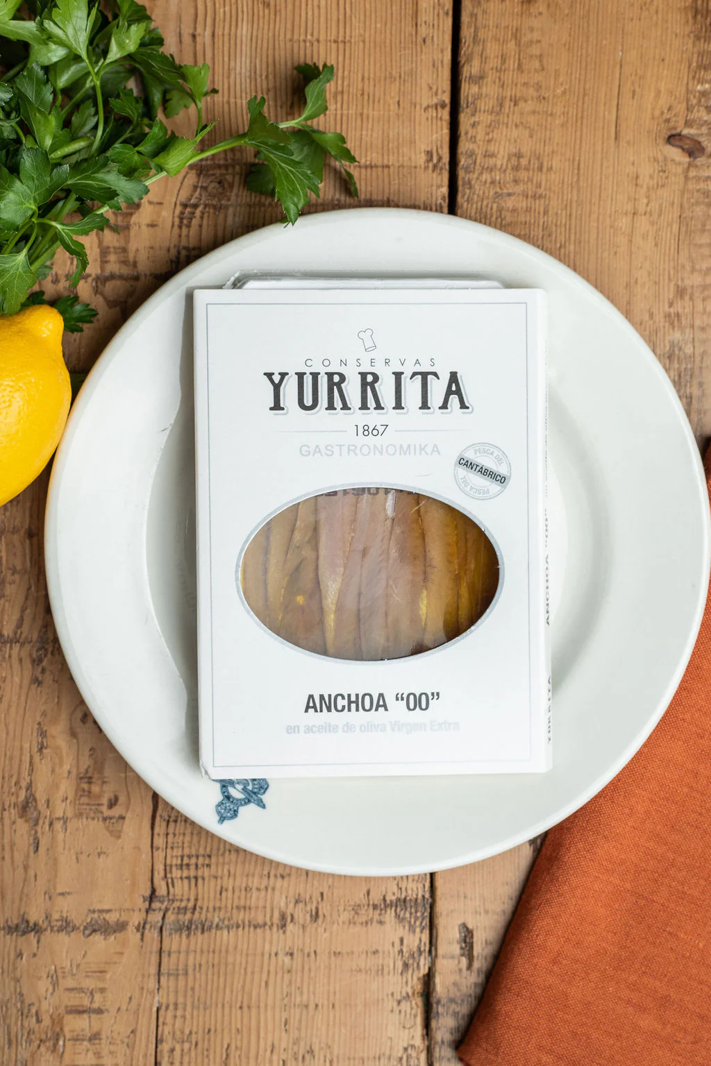 Yurrita Cantabrico "00" Anchovy Fillets in Extra Virgin Olive Oil [90g Tray] - Image 5