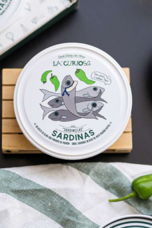 La Curiosa- Small Sardines in Olive Oil with Padron Pepper (112g)