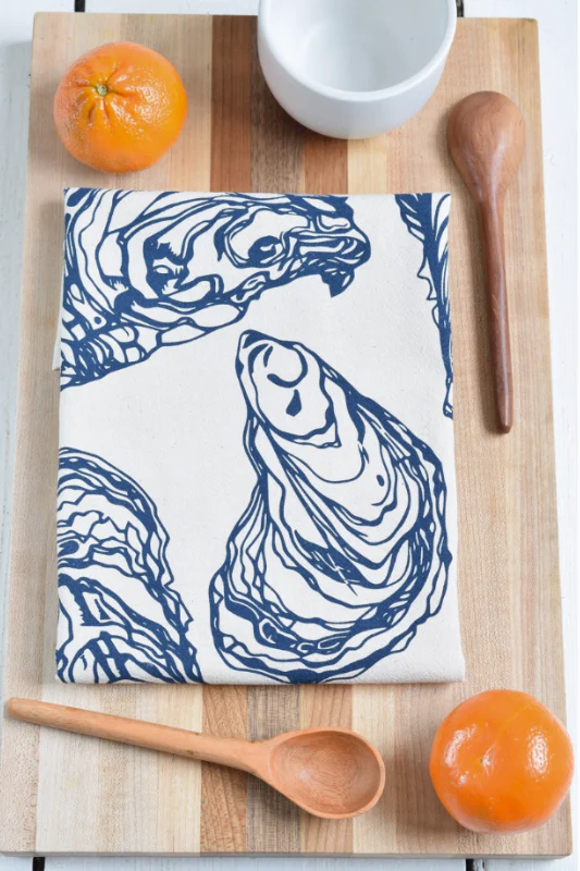 Oyster Tea Towel in Navy Blue - Organic Cotton - Sea Shell - Image 2